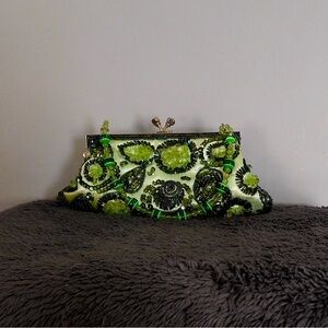 VINTAGE small green beaded clutch